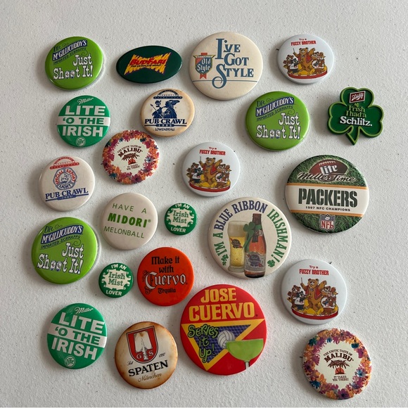 various Other - Lot of 20+ Vintage Beer and Liquor Pinback Buttons